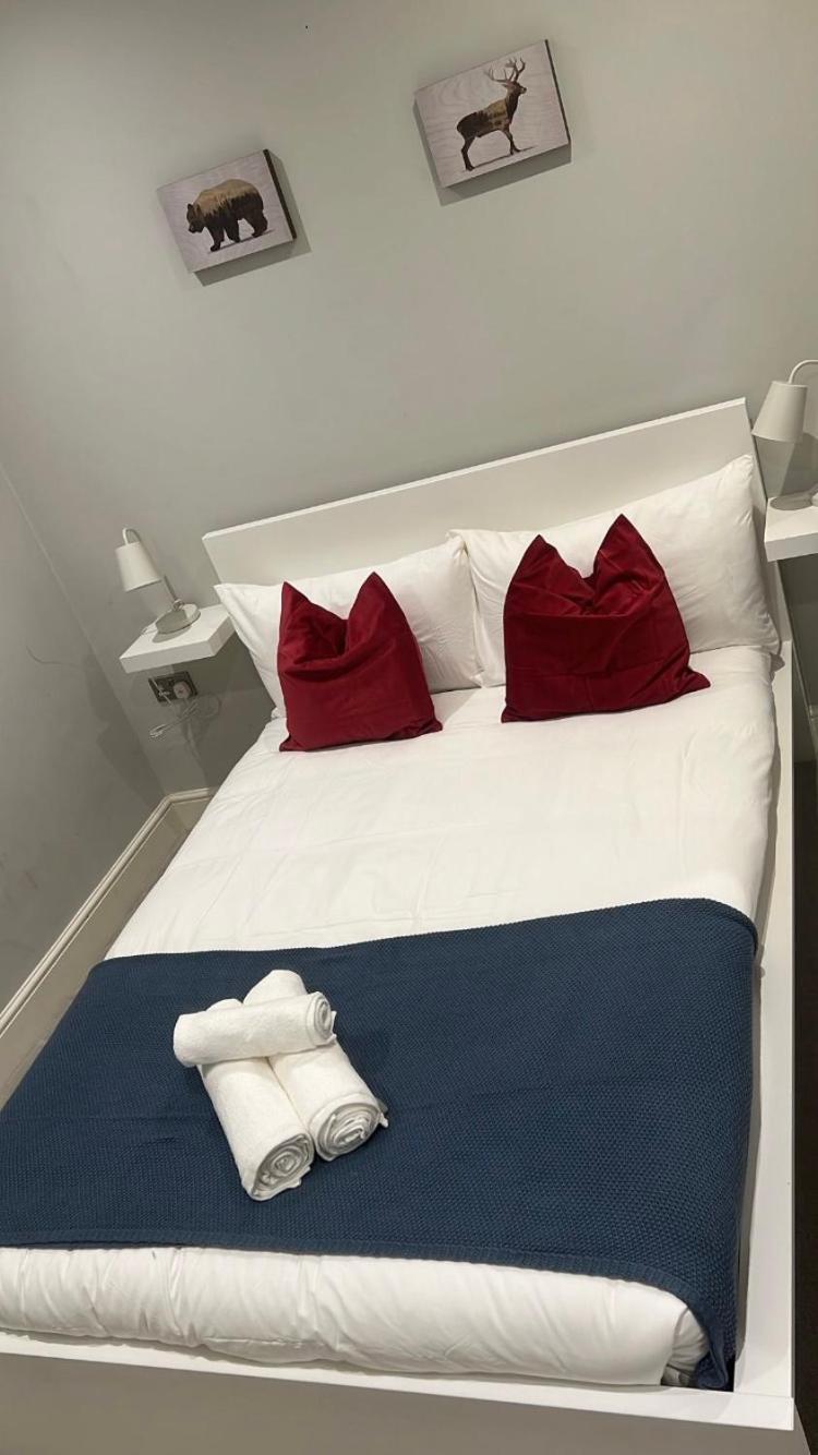 Brilliant 2 Bed Apartment - Spacious, Central & Well-Connected לונדון מראה חיצוני תמונה